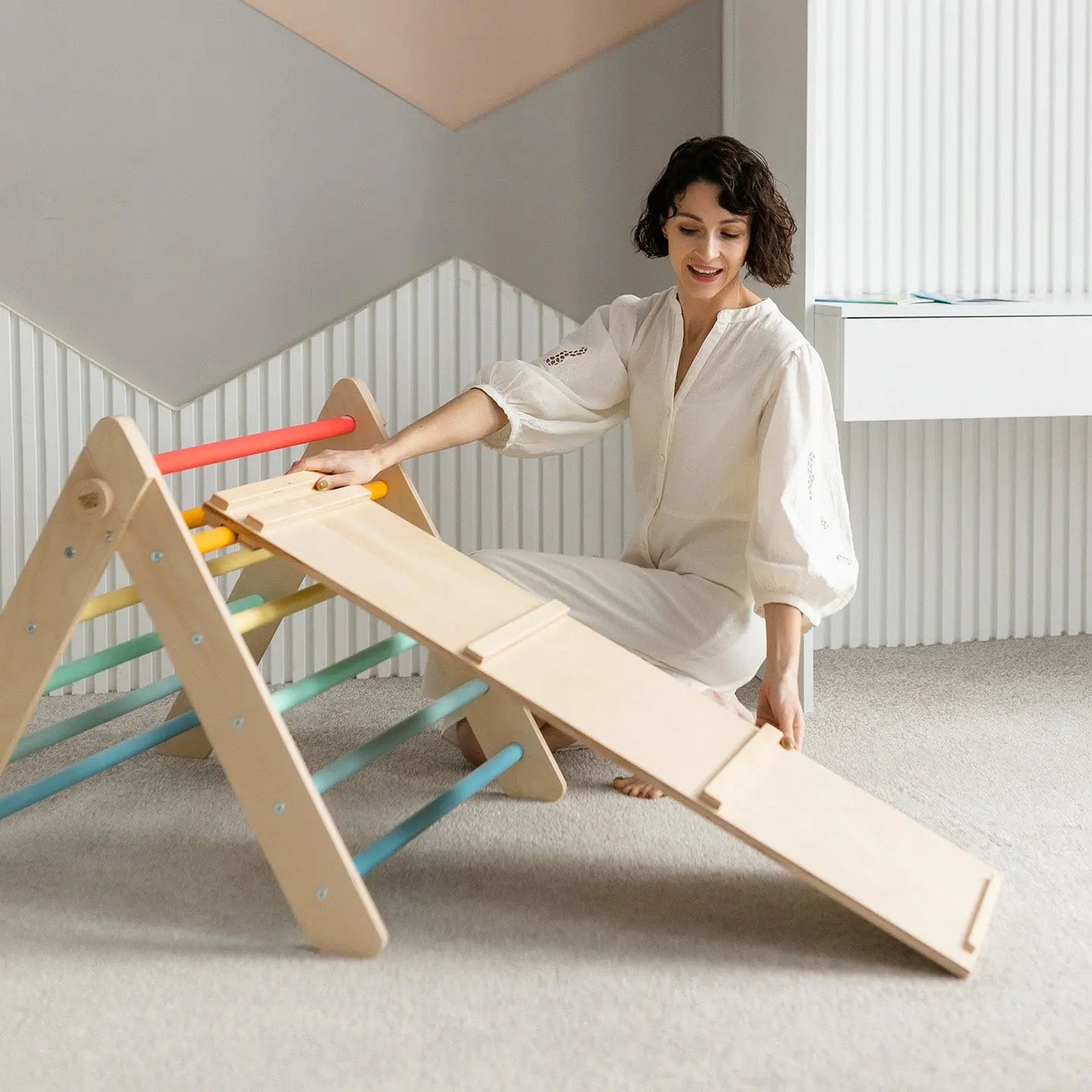 Ensemble - Triangle de Pikler et un grand toboggan à double face BusyKids Europe s.r.o.