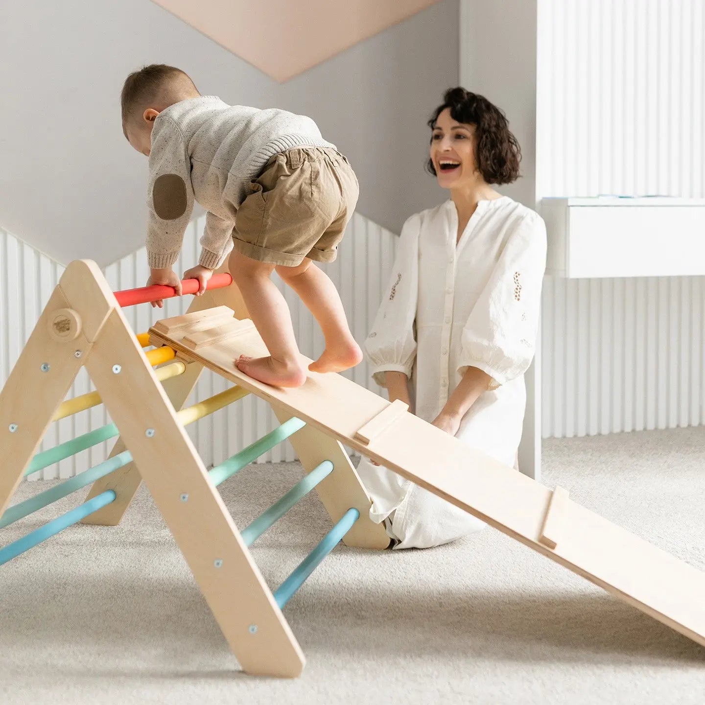Ensemble - Triangle de Pikler et un grand toboggan à double face BusyKids Europe s.r.o.