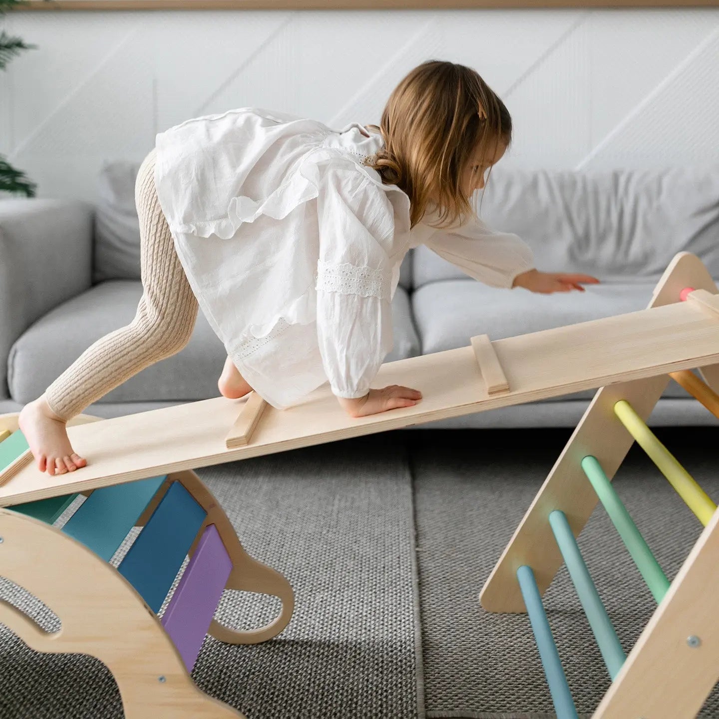 Ensemble (grand) - Triangle de Pikler + 2 planches à double face + bascule d’équilibre BusyKids Europe s.r.o.