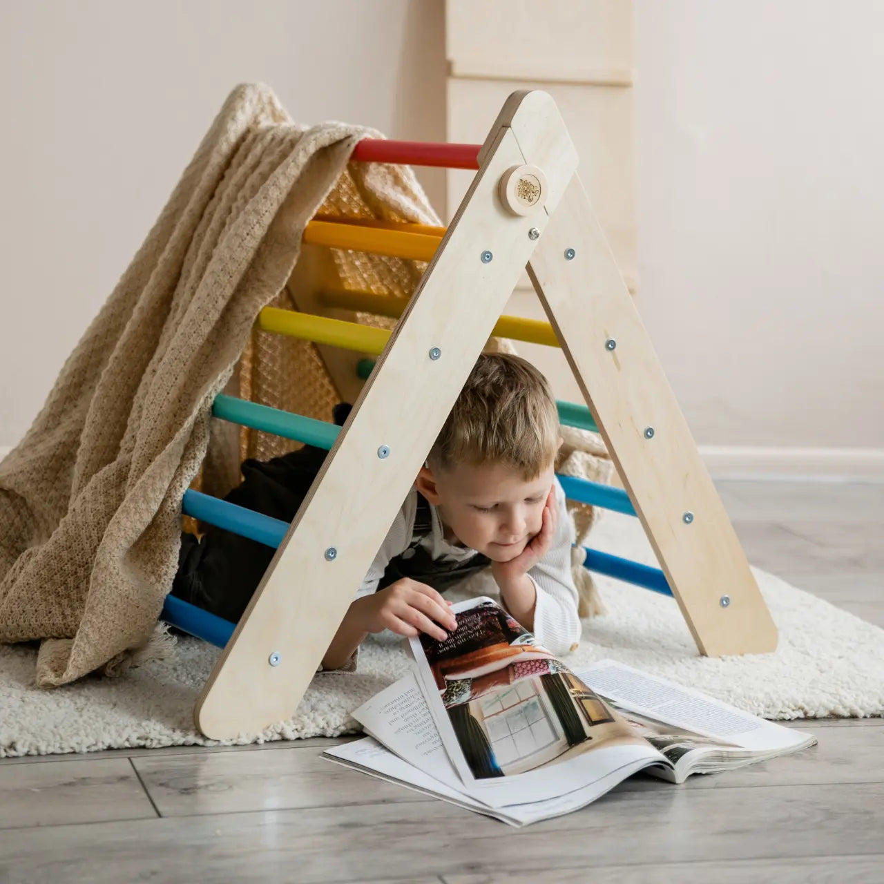 Triangle de Pikler BusyKids Europe s.r.o.