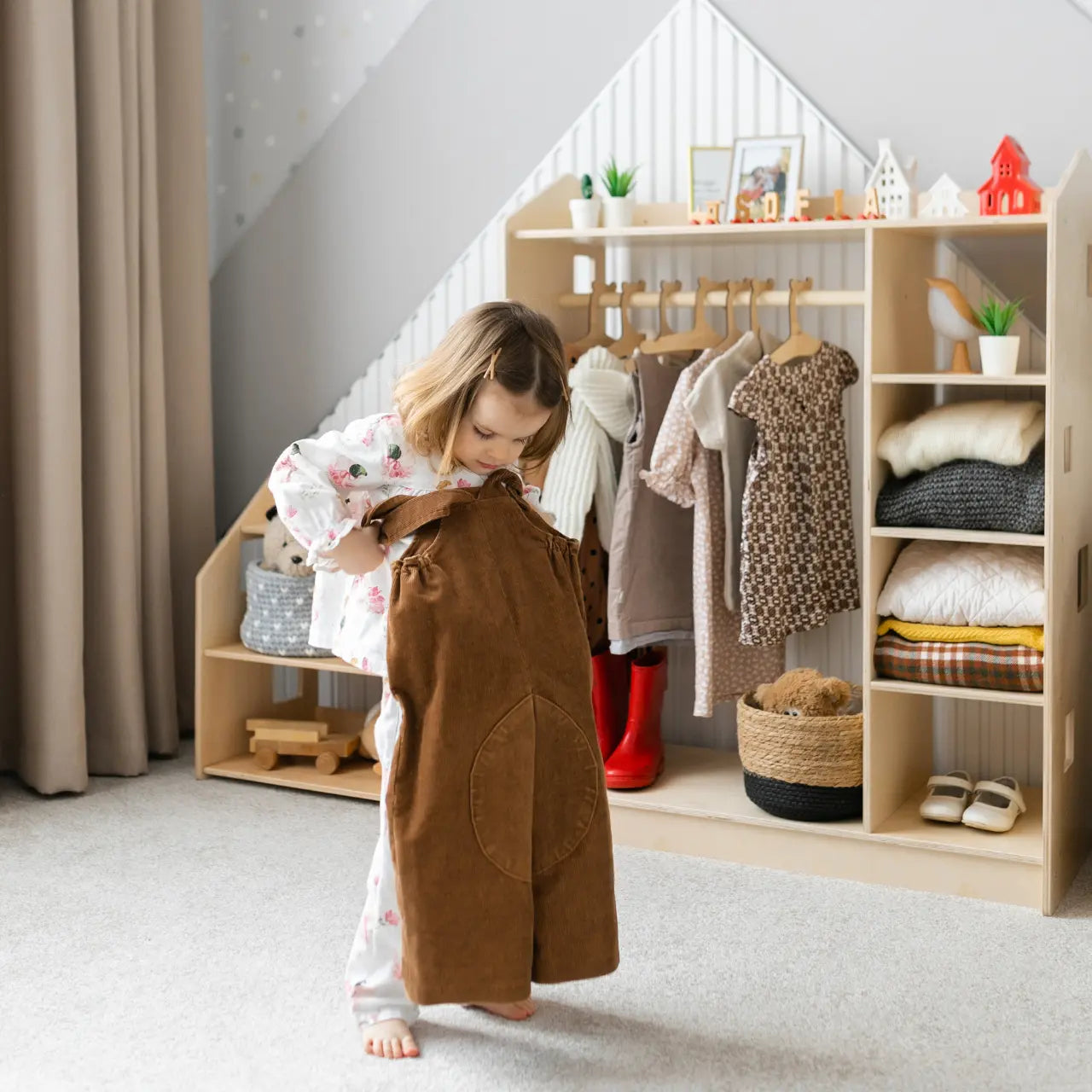 Penderie Montessori BusyKids BusyKids Europe s.r.o.