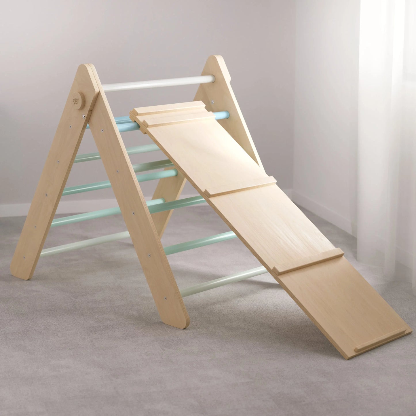 Ensemble - Triangle de Pikler et un grand toboggan à double face BusyKids Europe s.r.o.