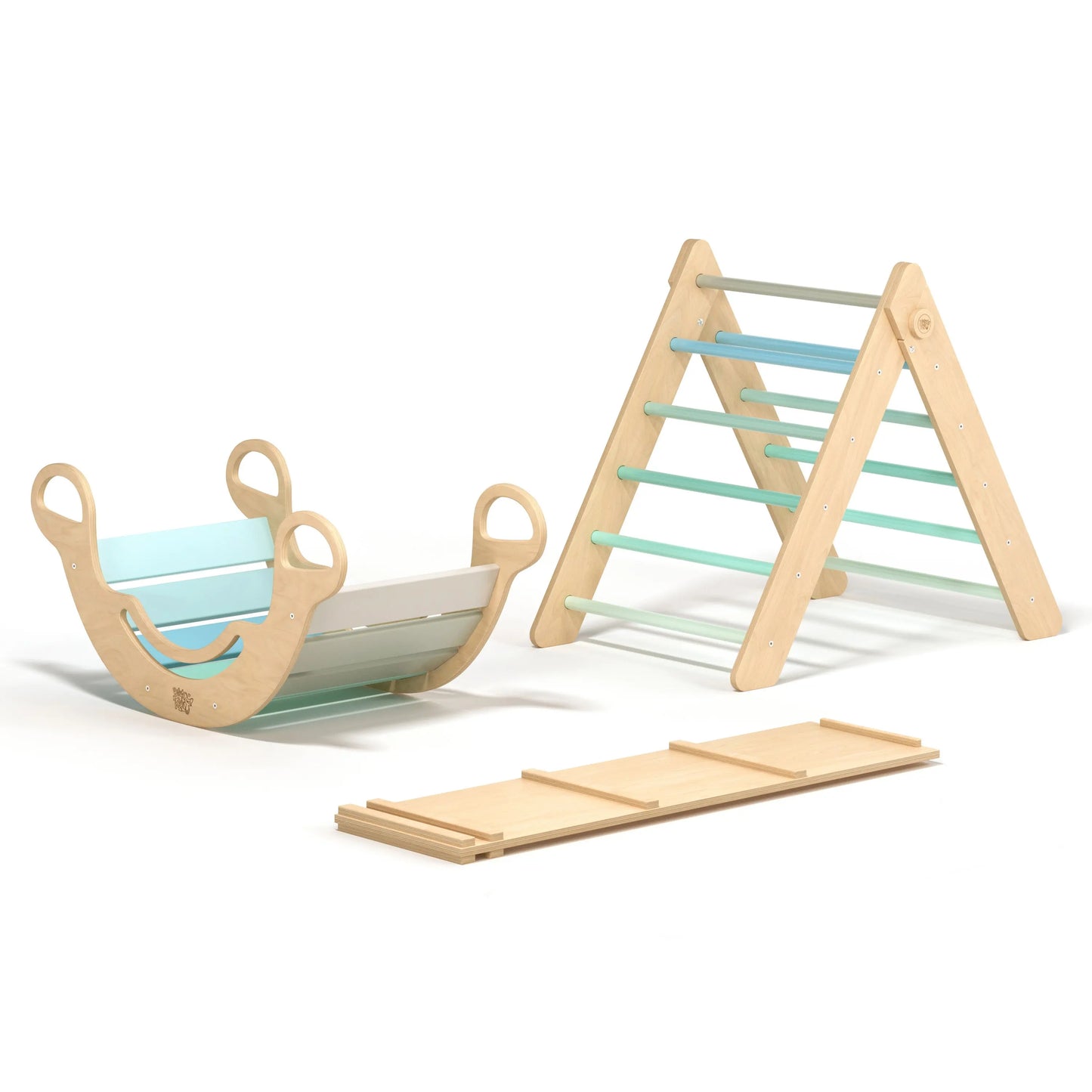 Ensemble - Triangle de Pikler + un grand toboggan à double face + bascule d’équilibre