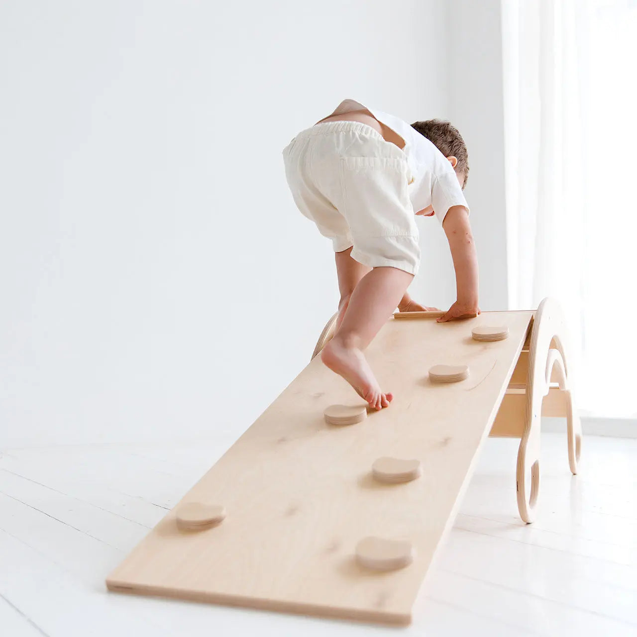 Bascule et la planche à double face BusyKids Europe s.r.o.