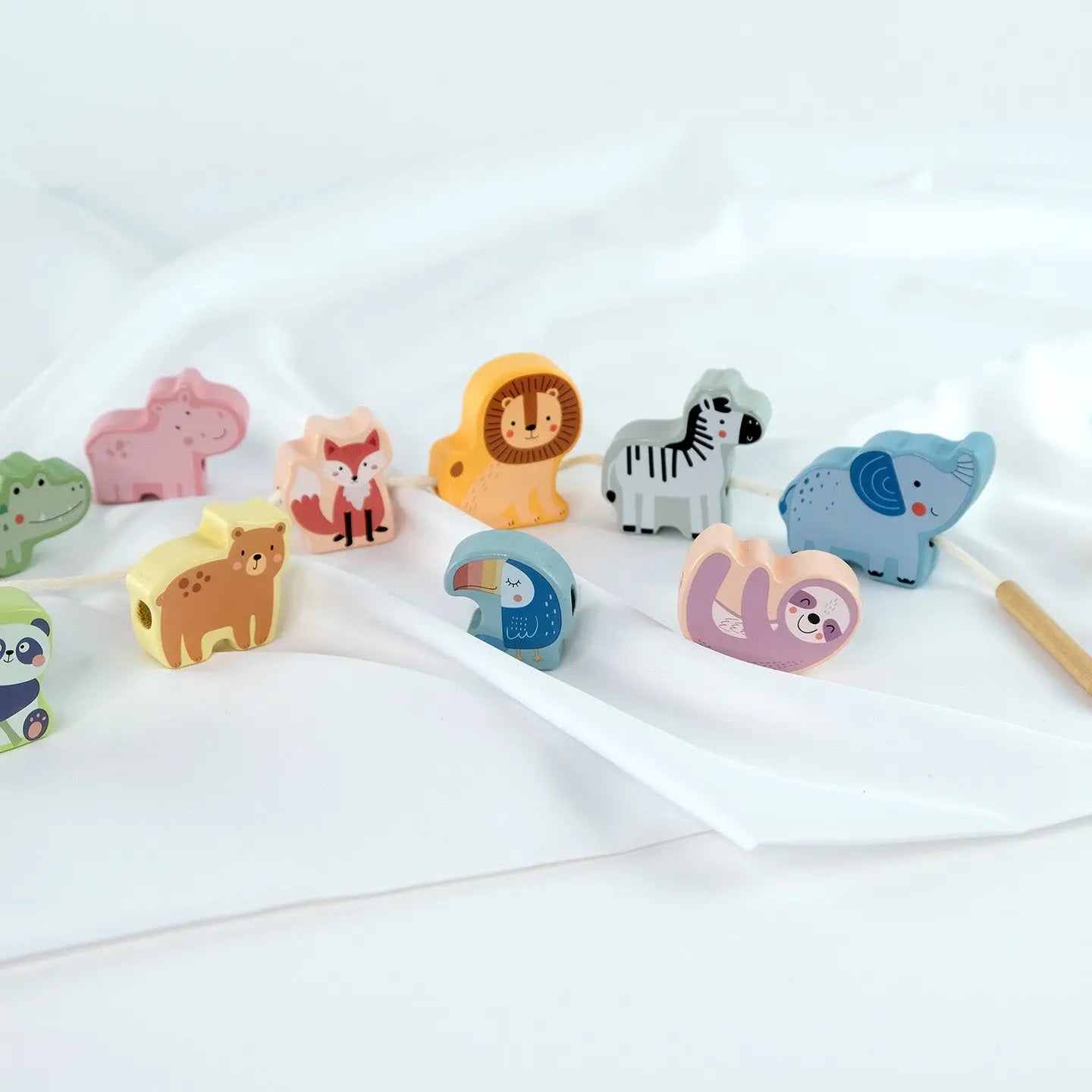 Coffret de Jeu Montessori - ensemble pour les enfants de 18 à 24 BusyKids Europe s.r.o.