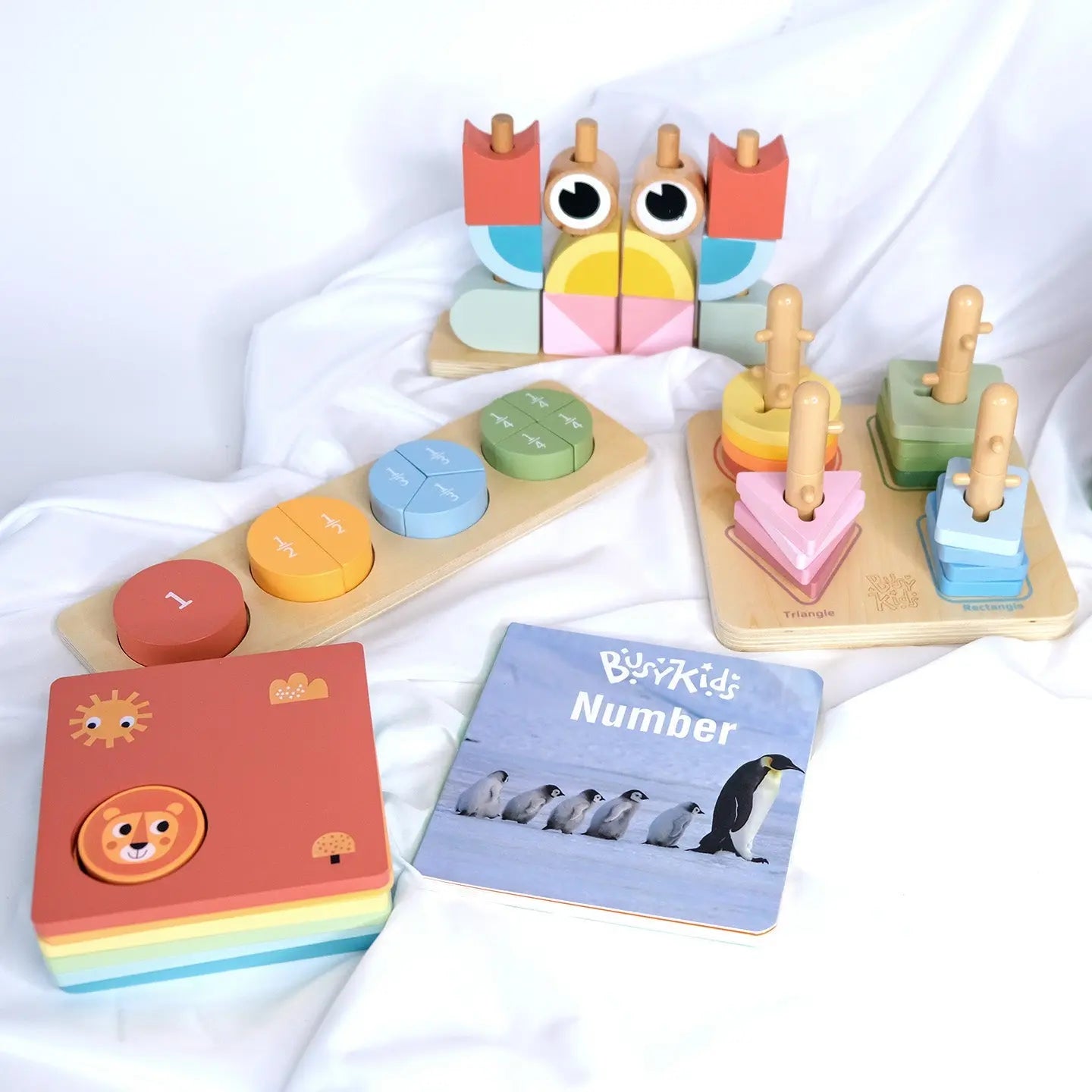 Coffret de Jeu Montessori pour les enfants de 24 à 36 mois BusyKids BusyKids Europe s.r.o.