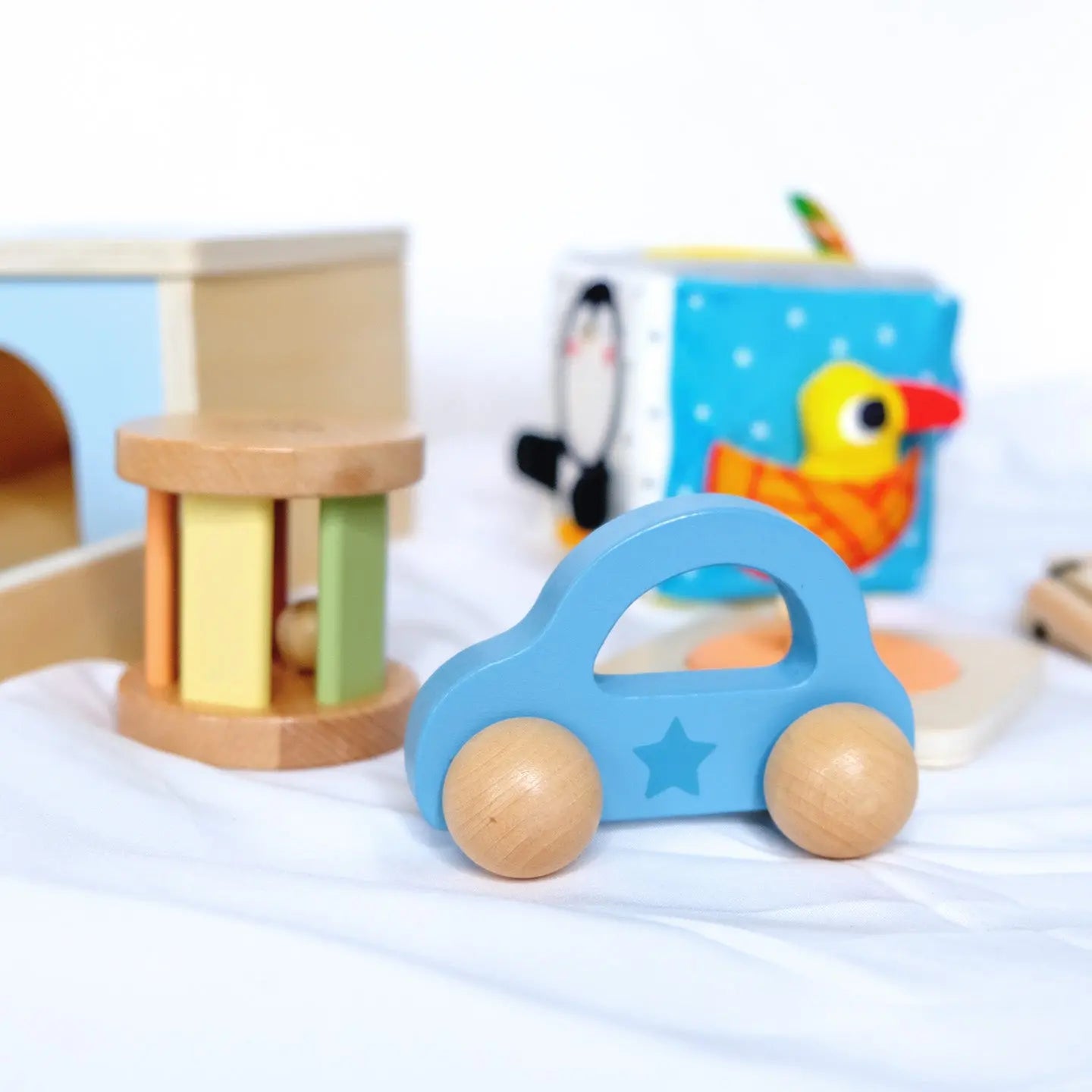 Coffret de Jeu Montessori "BusyKids" pour les enfants de 6 à 12 mois BusyKids Europe s.r.o.