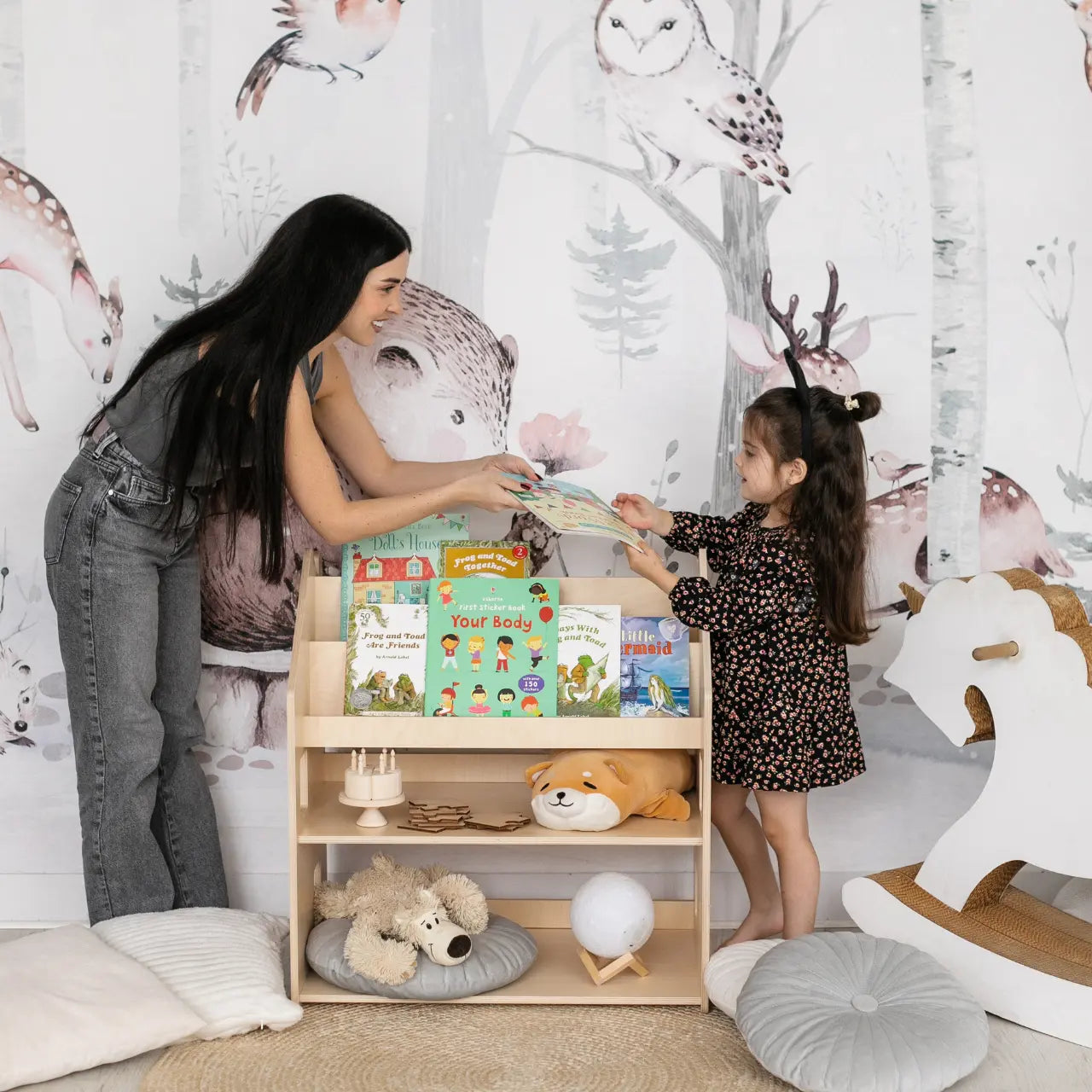 Étagère Montessori 2 en 1 polyvalente BusyKids Europe s.r.o.