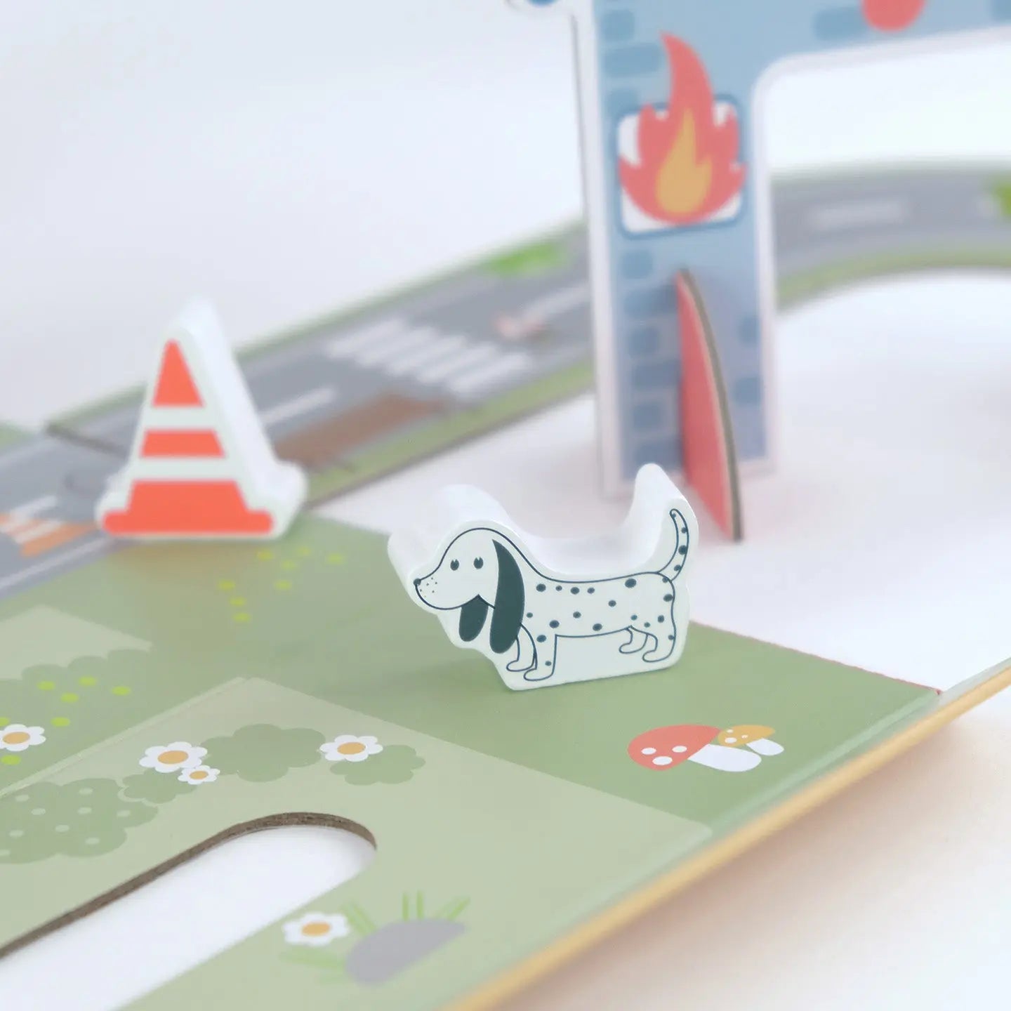 Jeux montessori mobile "Station de Pompiers" BusyKids" BusyKids Europe s.r.o.