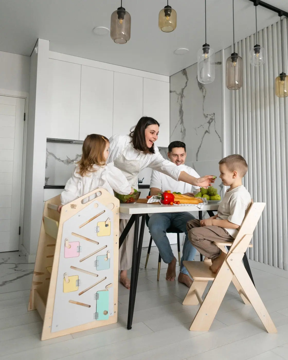 Chaise évolutive Montessori BusyKids BusyKids Europe s.r.o.