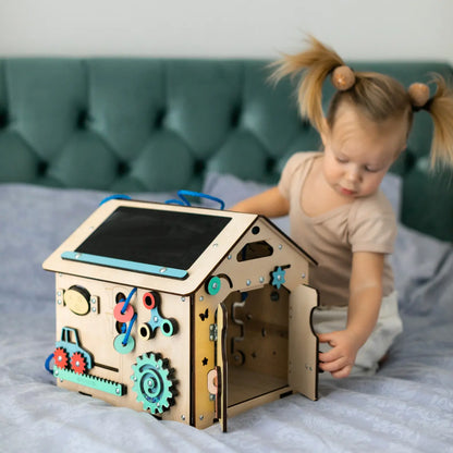 Busy board Maisonnette éducative en bois Mini BusyKids Europe s.r.o.
