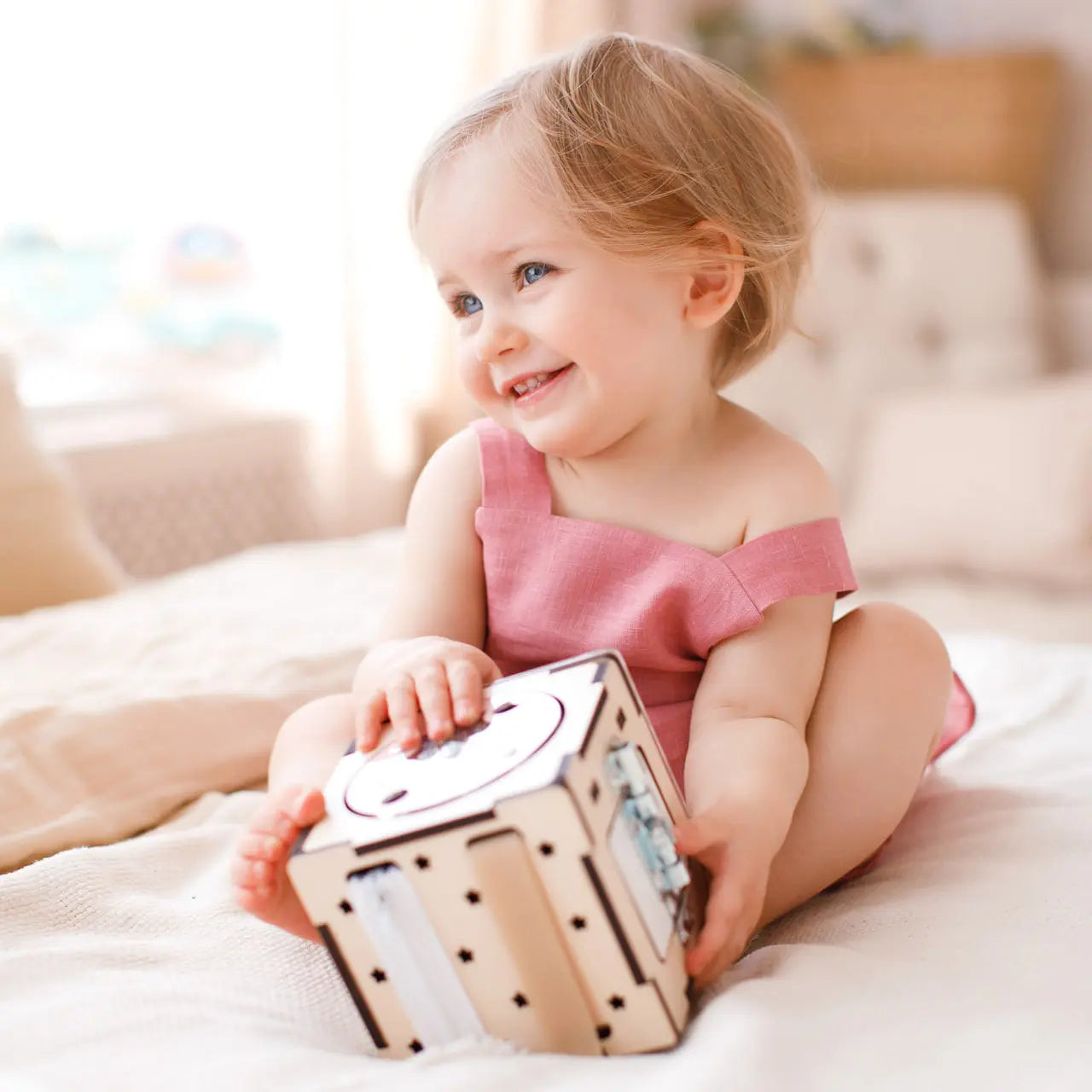 Cube d'activités BusyKids Europe s.r.o.