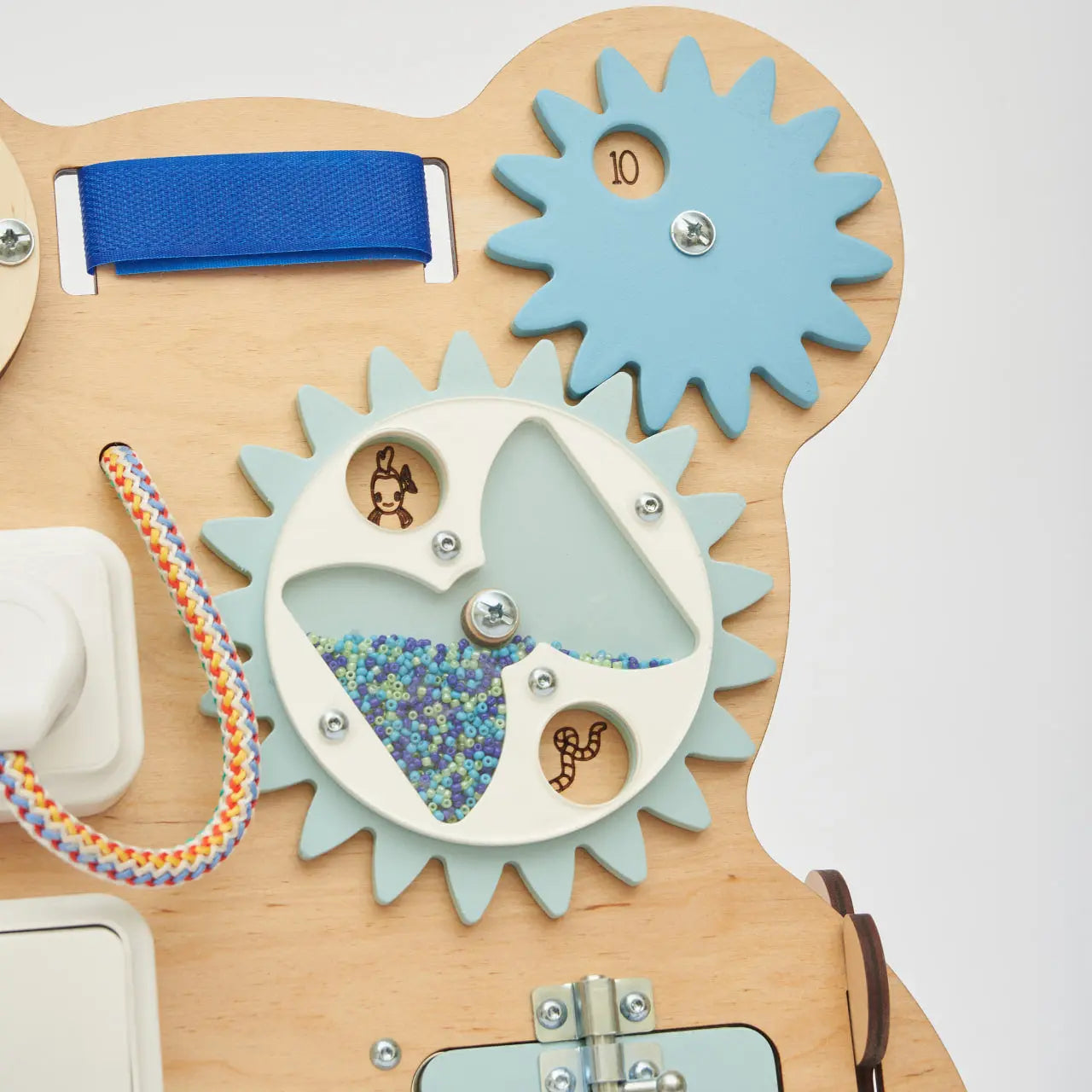 Busy Board «Ourson Curieux» - Jouet éducatif BusyKids Europe s.r.o.