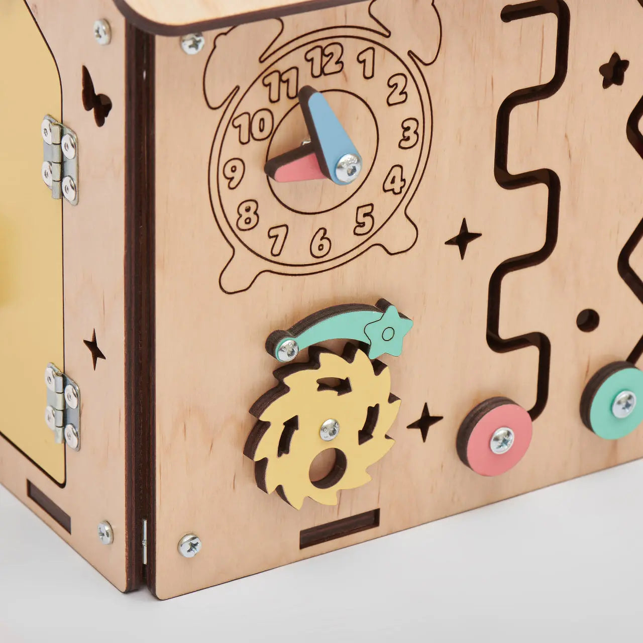 Busy board Maisonnette éducative en bois Mini BusyKids Europe s.r.o.