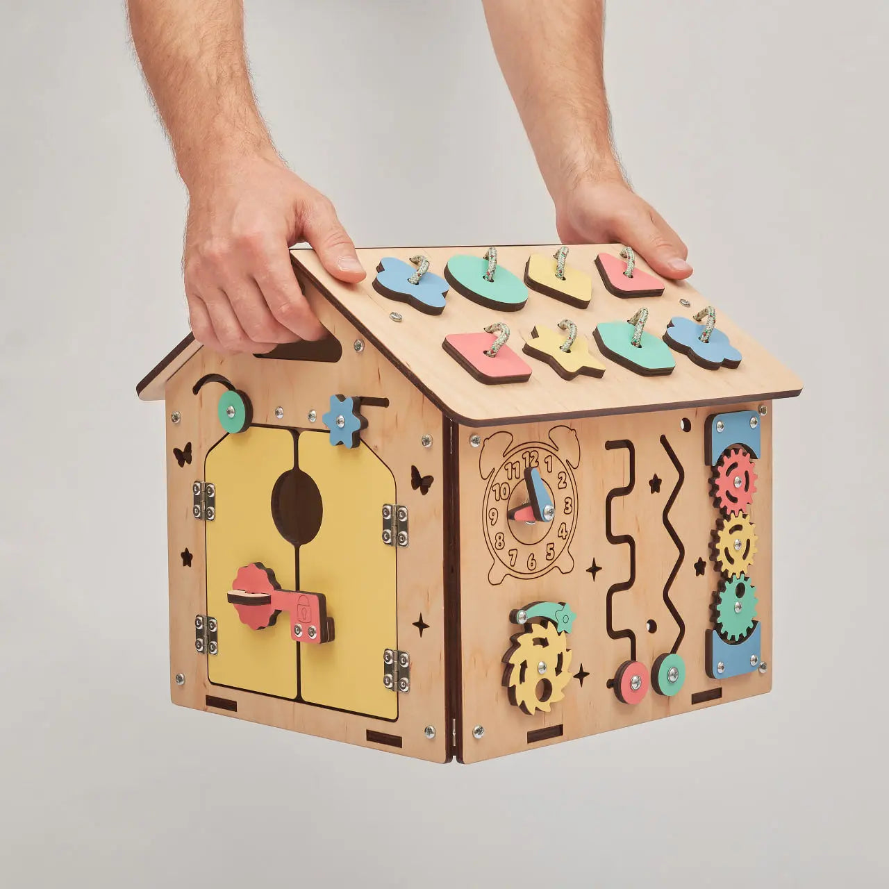 Busy board Maisonnette éducative en bois Mini BusyKids Europe s.r.o.